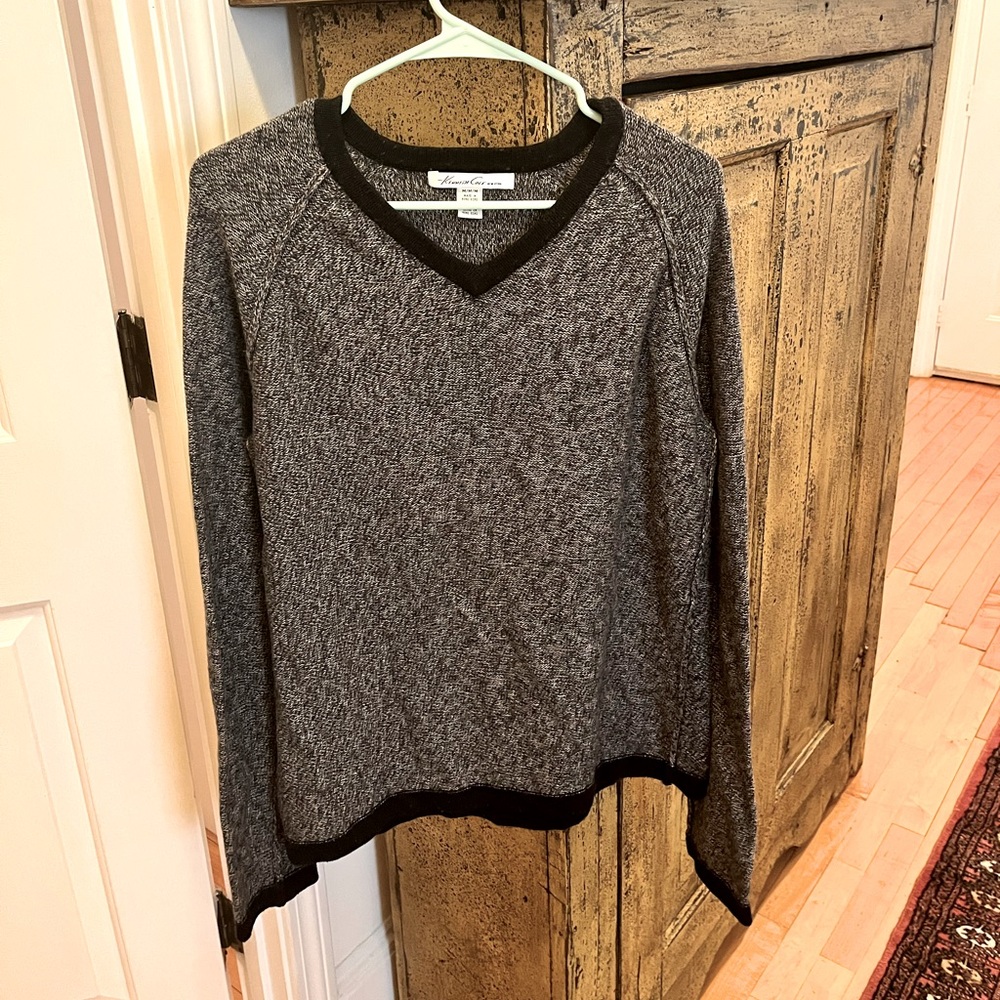 Kenneth Cole New York mens sweater medium, elegant